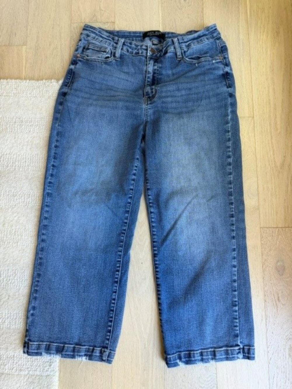 Judy Blue Hi Rise Wide Leg Crop Jeans Womens 15/32 Medium Wash Stretch